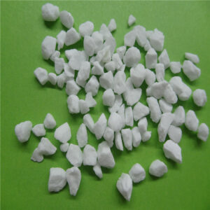 Sabbia di corindone tabulare sinterizzata 2-3 mm 3-6 mm 0,2-0,6 mm  -1-
